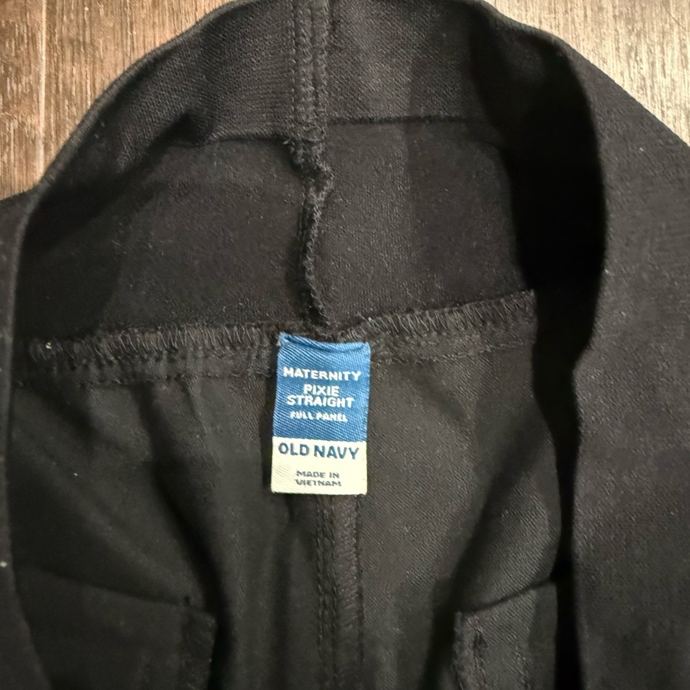 Old Navy Black Maternity Pixie Straight Pants - image 4